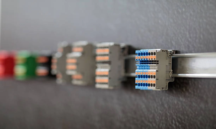 Role of Board to Board Connectors in High-Speed, High-Frequency PCBs